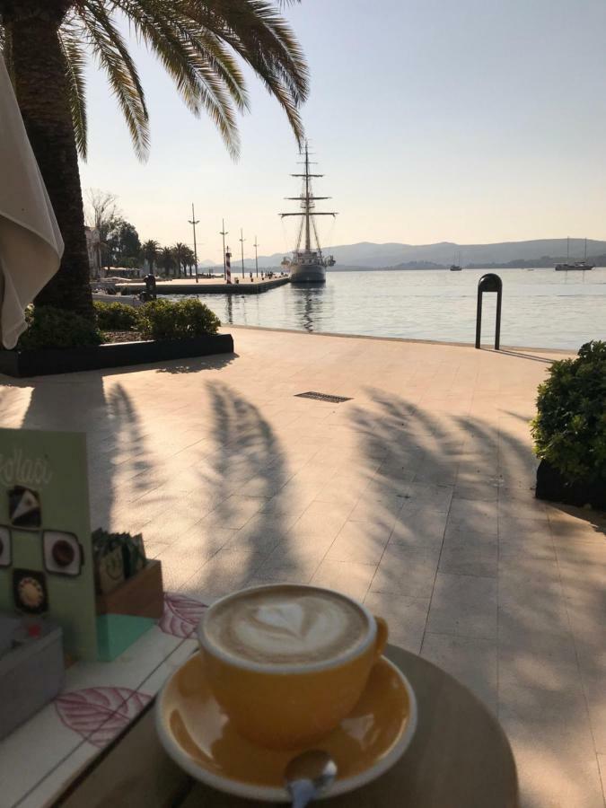S&t * Tivat